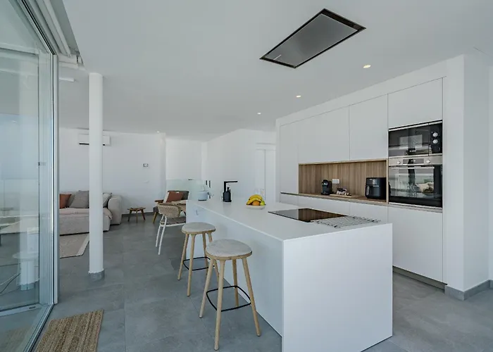 فيلة Deluxe 1&2 - Casangular By Upper