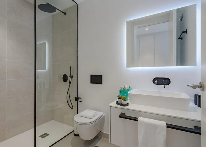 Deluxe 1&2 - Casangular By Upper فيلة *