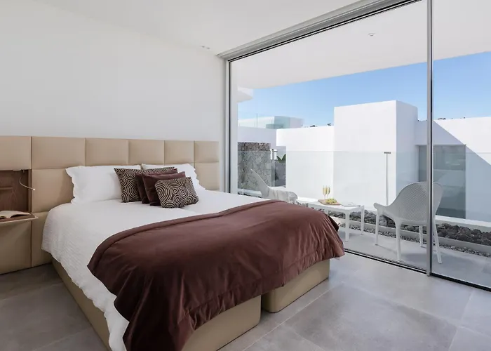 Deluxe 1&2 - Casangular By Upper فيلة *