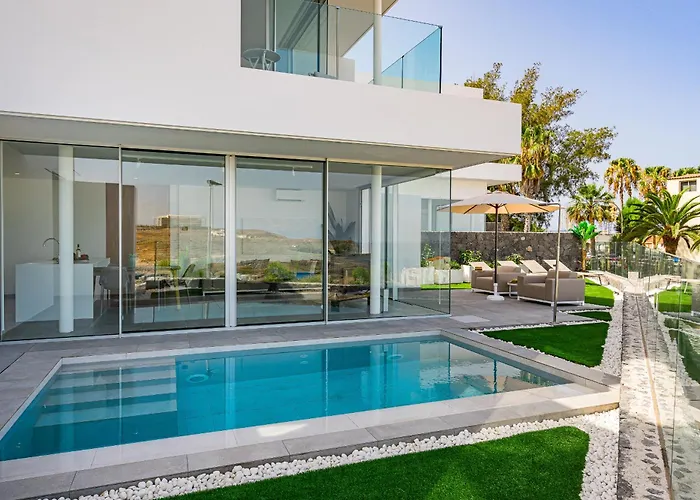 Deluxe 1&2 - Casangular By Upper أذيخي