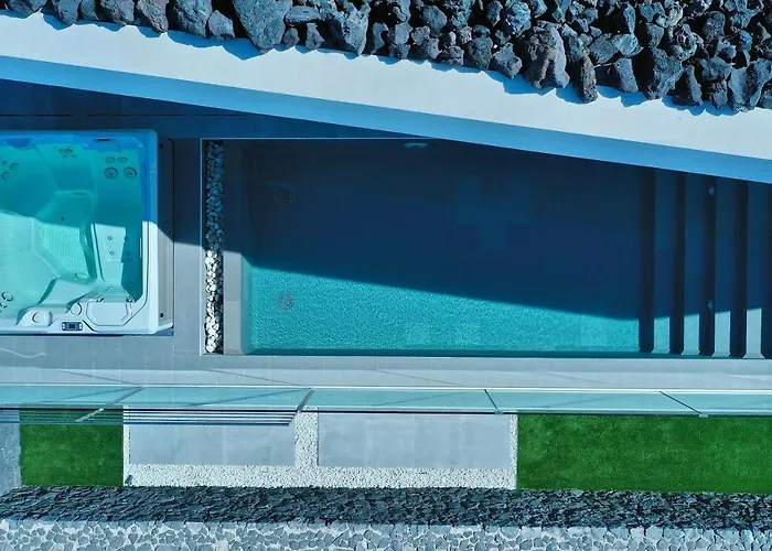 Deluxe 1&2 - Casangular By Upper * אדחה