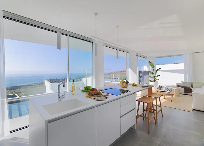 Deluxe 1&2 - Casangular By Upper